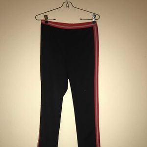 black red and silver leggings w/ stripe